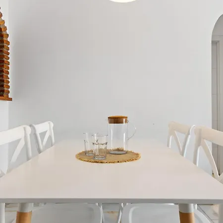Διαμέρισμα Erisa 25 By Ivi Real Estate Τορρεμολίνος