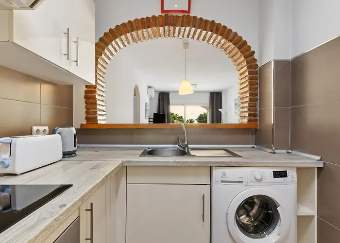 Erisa 25 By Ivi Real Estate Apartment *